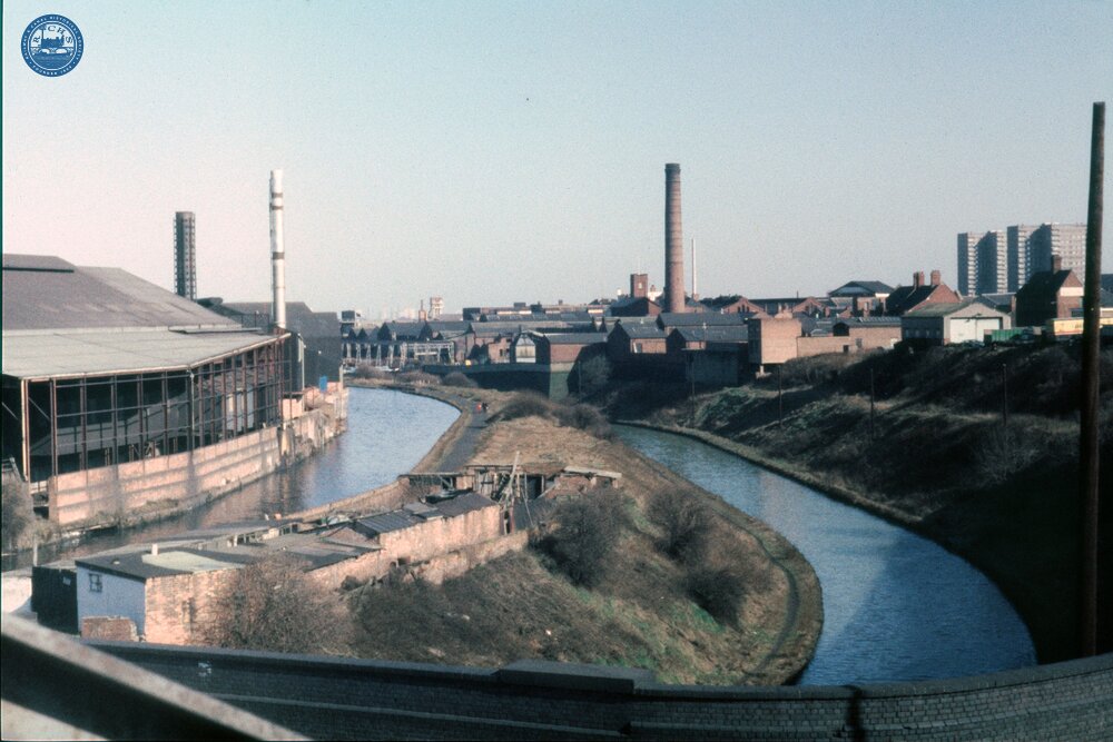 BCN, New & Old Main Lines, Smethwick. Taken from Brasshouse Lane Bridge, looking towards Birmingham. February 1972