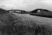 Dudley Port Junction, New Main Line and Netherton Tunnel Branch (right), 27/05/72