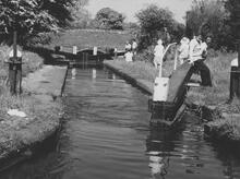 Wolverhampton Flight, Dunstall Park Bridge, Lock 19, 29 May 1978