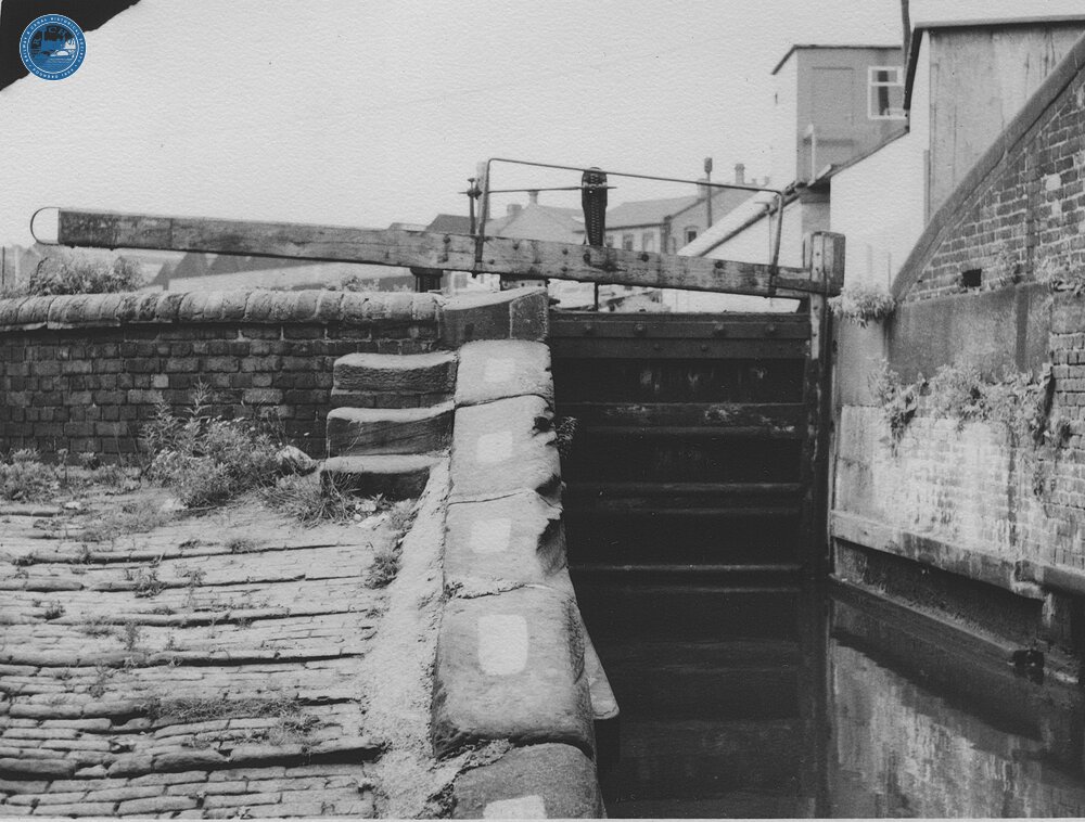 Smethwick Bottom Lock (Southern of Pair), 9 September 1966