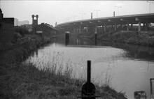 Spon Lane Top Lock looking East, Old Main Line, 20/02/72