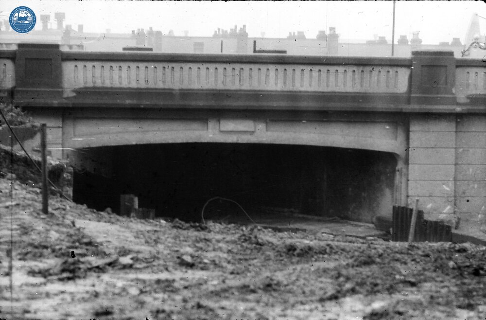 BCN Old Main Line. Oldbury, Anchor Bridge. 14 September 1968 