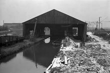 Transhipment Shed at Spon Lane railway interchange basin, S of Stewart Aqueduct, Old Main Line, Spon Lane, Old Main Line, 04/12/66
