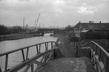 Looking N along Walsall Canal from Toll End Junction, Walsall Canal, 10/12/66