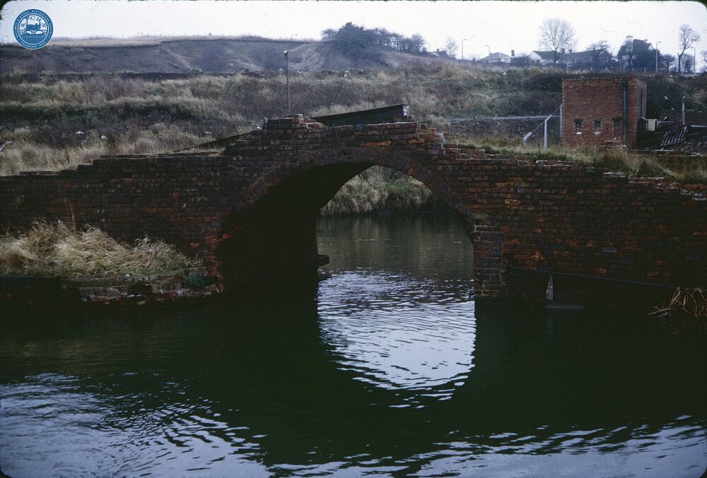 Hawne Basin, Dudley No 2 Canal