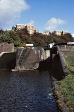 BCN Dudley No 1 Canal. Parkhead- Delph. View of Lock 7 looking up flight. 18/09/1983