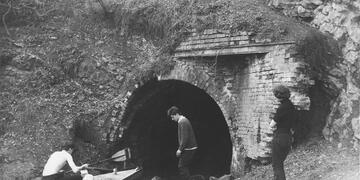 3f BCN Dudley No1 Canal: Inside Dudley Tunnel System