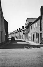 Row of canalside cottages, Fazeley. April 1955