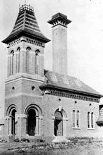 BCN Pumping Engines and houses: Perry well pumping station exterior