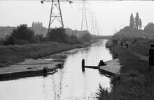 Stop gates at end of Embankment near M5, Tame Valley Canal