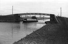 Pelsall Junction and Footbridge, Wyrley & Essington Canal, 02/74