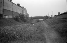 Lock 9 and railway viaduct, Sandbeds, Bentley Canal, 1965
