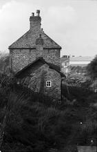 Lock 10 and Cottage, Clarkes Lane Bridge, Sandbeds, Bentley Canal, 28/11/71