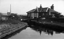 New Cross Top Lock and Cottage, Bentley Canal, 29/11/71