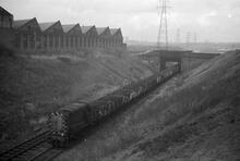 Aqueduct looking N, Hill Top, Balls Hill Branch, 30/10/67