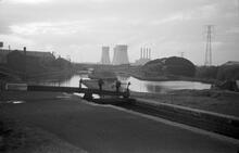 Ryders Green Bottom Lock and Great Bridge Interchange Basin, Walsall Canal, Summer 65