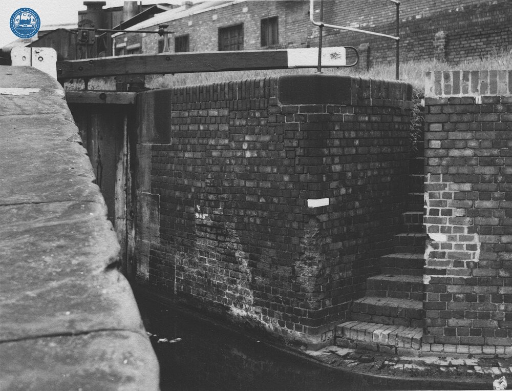 Walsall Lock 6, Bottom Gates, 6 June 1965