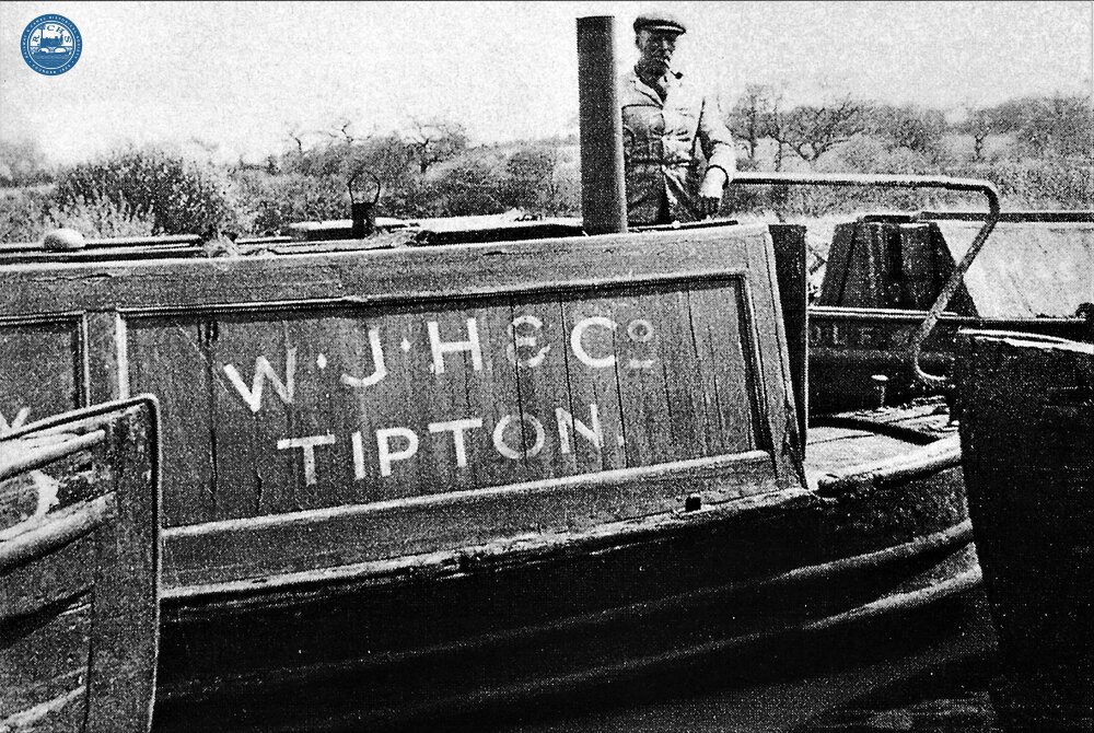 WJH & Co, Tipton cabin on BCN motor boat