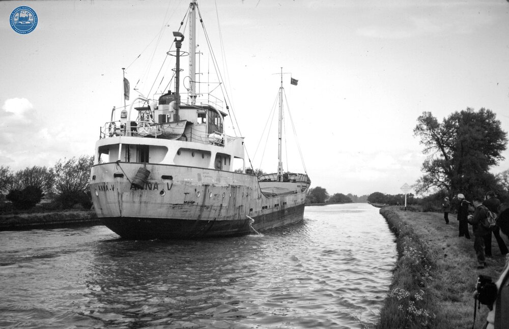 Coaster, 'Anna V'.  1981