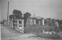 Splatt Swing Bridge and Bridge Keeper's House. 1960