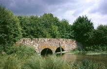 Aqueduct above Cobblers Lock No. 72, Kennet & Avon Canal, July 1970