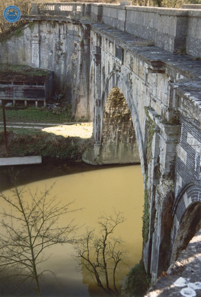 Dundas Aqueduct. 1989