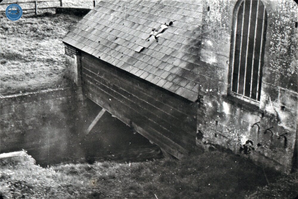 Claverton Pumping Station. Discharge side of wheel house. 1953