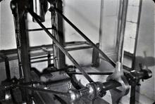 Crofton: No 1 (B&W) Engine. Pump end parallel motion. 