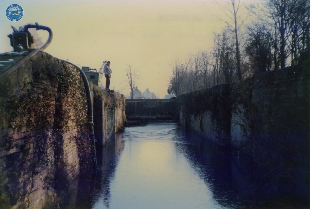Stonehouse Looking East, Top Lock looking into the chamber 1987