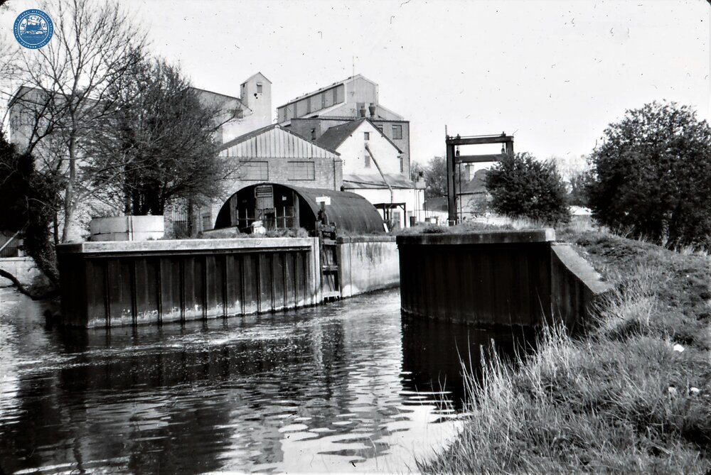 Icklingham Mill Lock