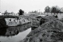 B1106 tollgate bridge and Fornham Lock chamber