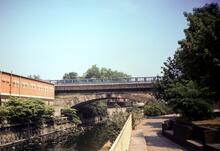 Lea Navigation. Limehouse Cut. 1990