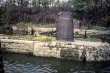 Lea Navigation. Back Rivers. Old Lee Flood Gate. 1980