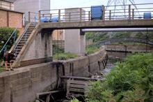 Lea Navigation. Back Rivers. Guillotine Lock. 1976