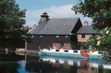 River Lea, Hertford, wharf