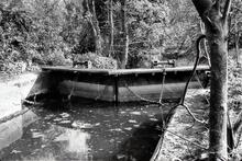 Bottom Lock gates with winch mechanism and chains (SX6)