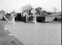 Bascote. Double staircase locks
