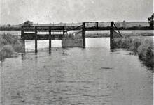  Sluice gates and Flash Lock with footbridge over