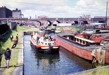 Leeds & Liverpool Canal. Stanley Dock Branch. Liverpool Locks.  07 July 1973
