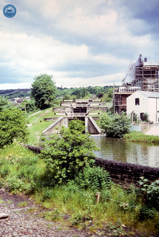 Leeds & Liverpool Canal. Bingley. Three Rise Locks, looking north. Saturday 31 May 1975