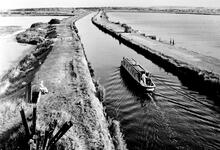 Leeds & Liverpool Canal. Leigh Branch. 1998