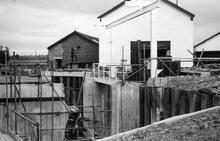Stanley Ferry. New Aqueduct. July 81