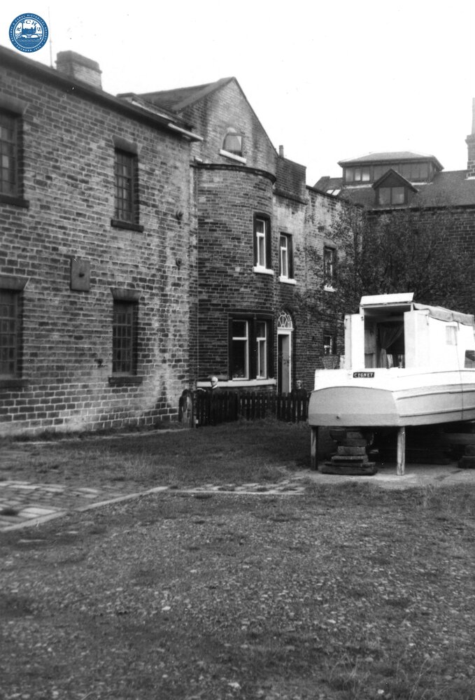 Calder & Hebble Navigation. Warehouse