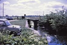 Driffield Canal. Snakeholme Lock. 1970