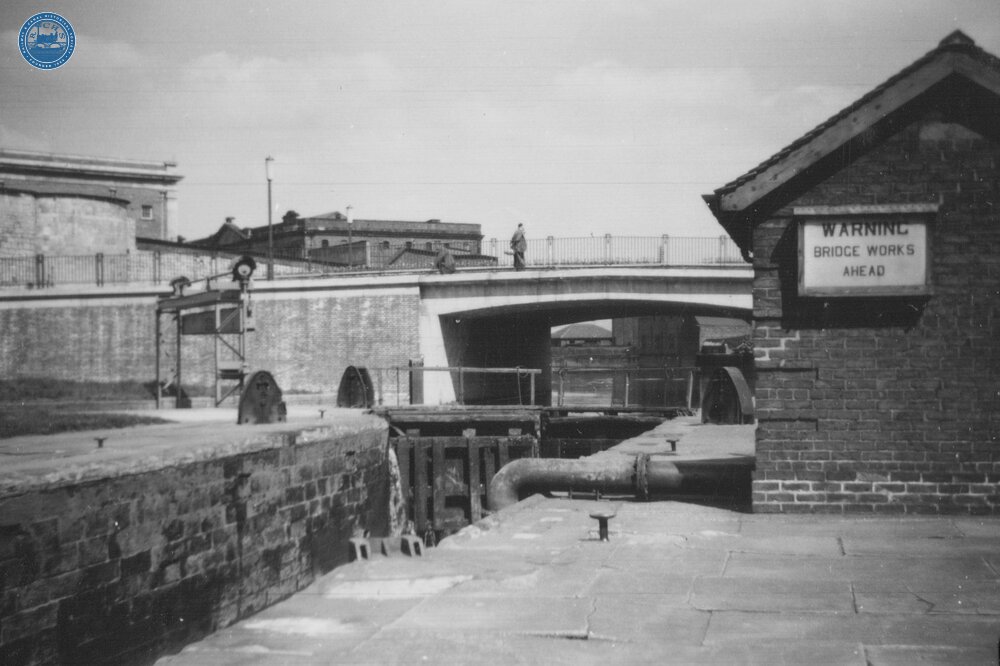 River Foss Navigation. Castle Mill Lock. May 1957