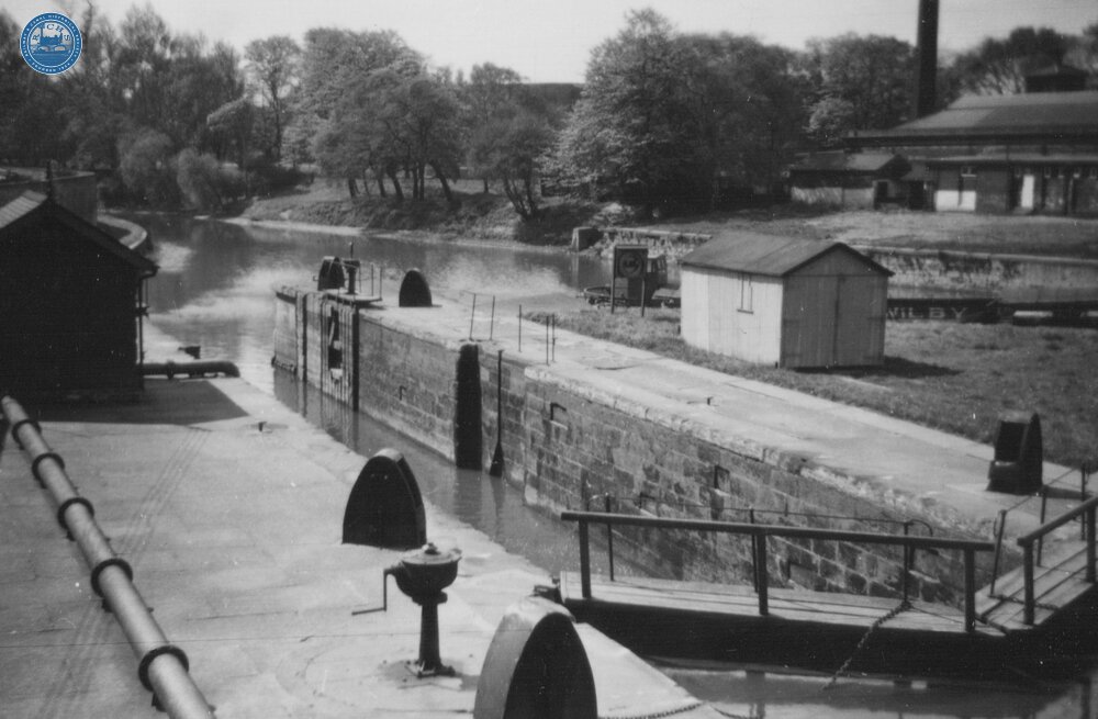 River Foss Navigation.  Castle Mill Lock. May 1957