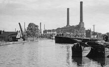 Barton Aqueduct - approach from the north-west  (1965)  [212835]