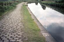 Stone Setts on Towpath. July 1981