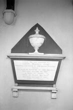 Bodicote Church, James Barnes memorial