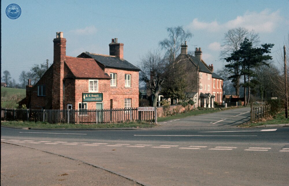 Stretton wharf.  Houses on road across the Fosse Way  February 1976. 